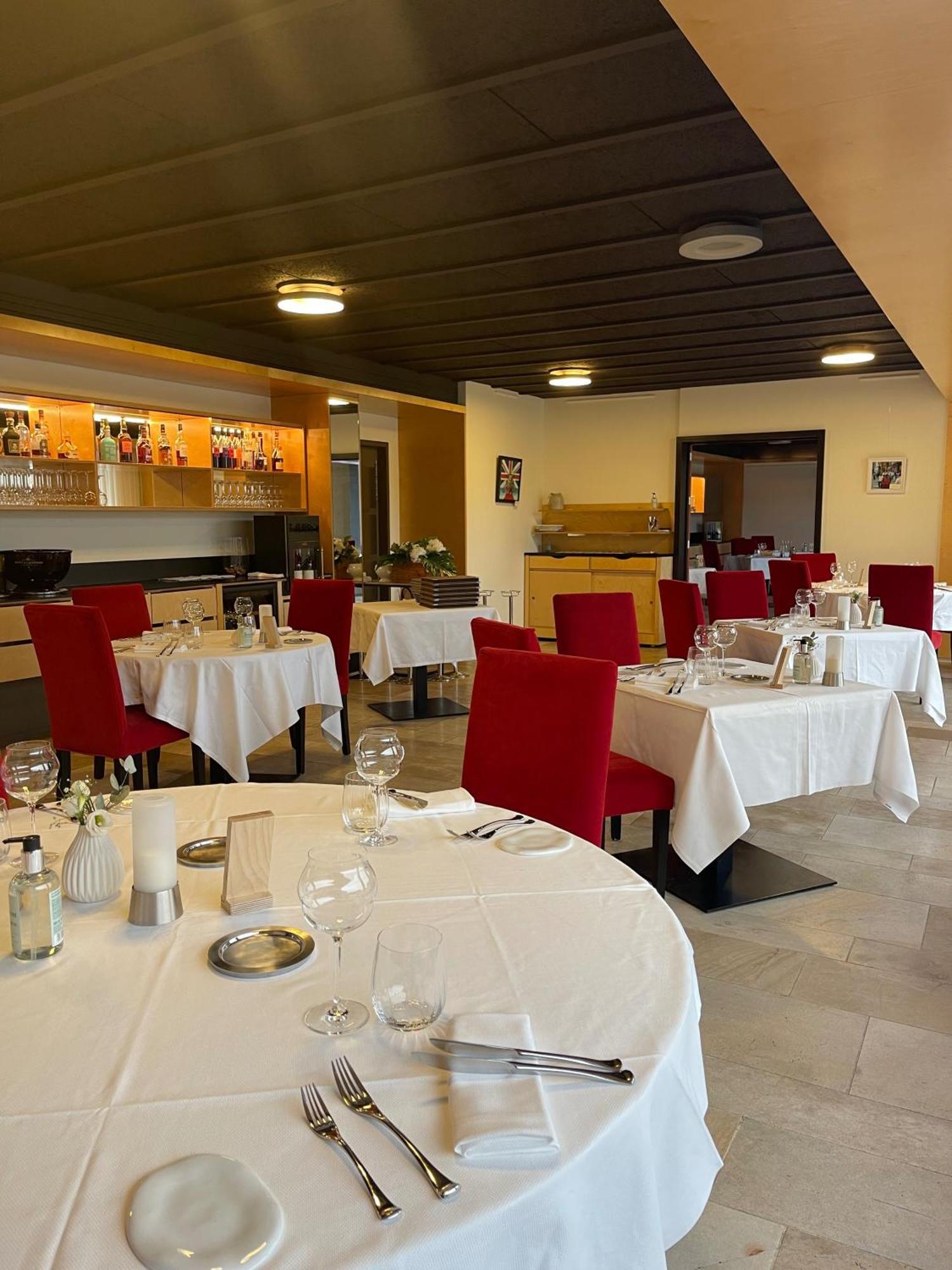 Hotel-Restaurant Le Chateau De Besseuil, Macon Nord - Teritoria Clessé Zewnętrze zdjęcie